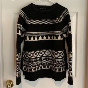 NWOT Black and white Zara knit sweater